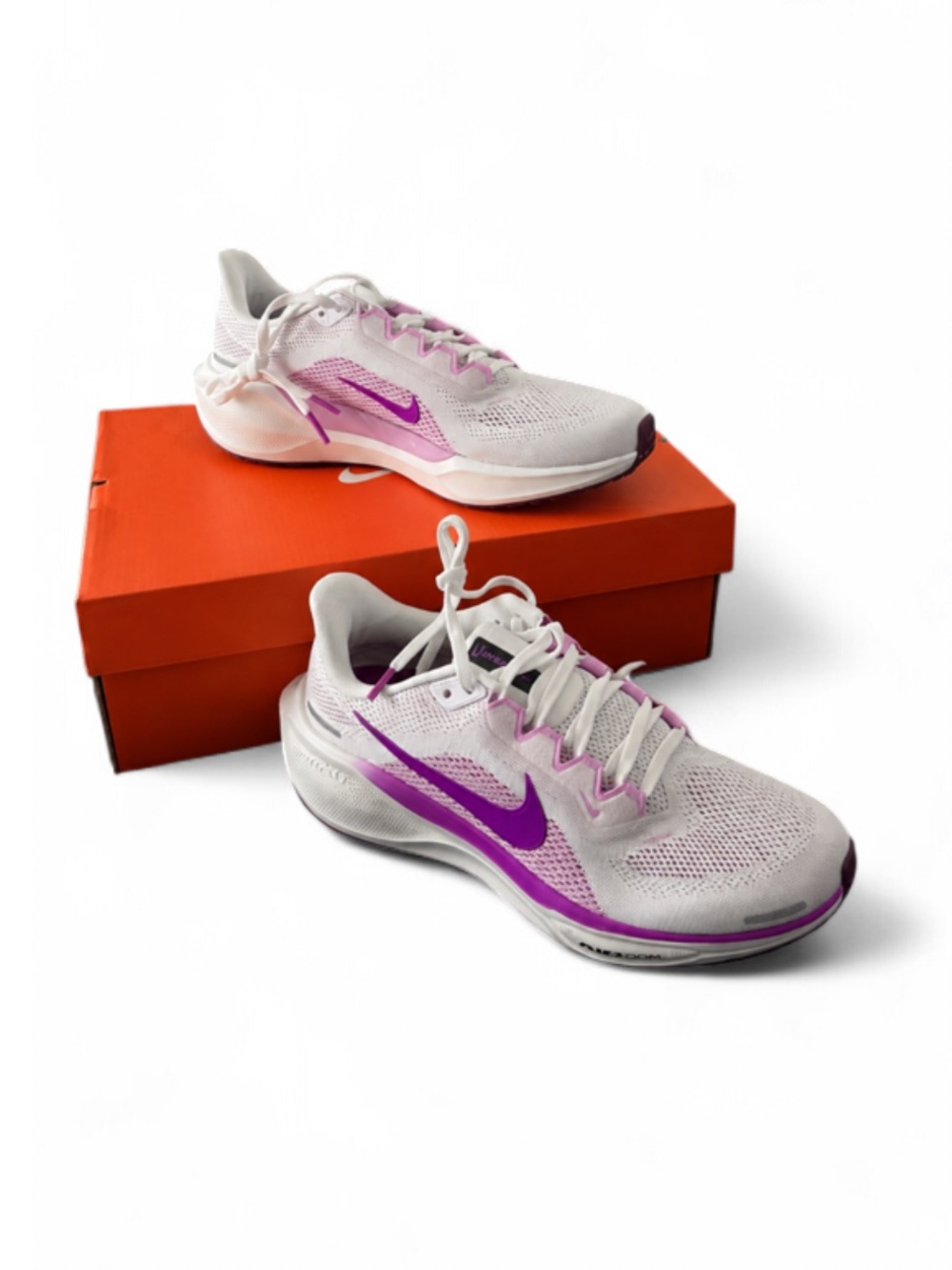 Nike Women's in White/Hyper Violet, Air Zoom Pegasus 41 Running Sneakers